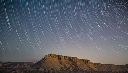 媒体人：约克绝杀类似科比当年绝杀国王 边线接球都有踮脚尖动作